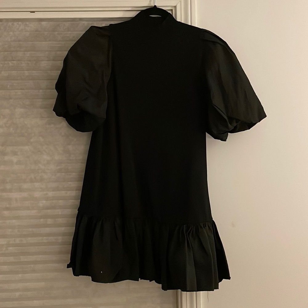 Zara dress with puff sleeves and skirt accent